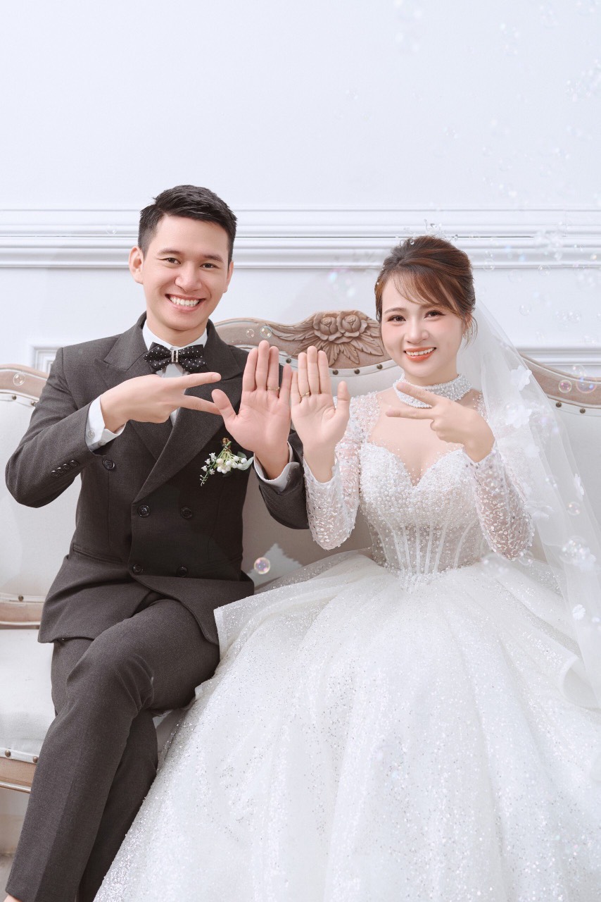 Thiệp cưới online - Phong Mến