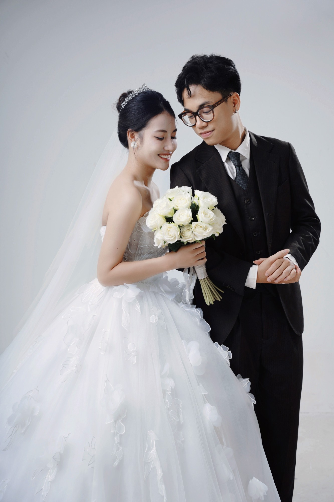 Thiệp cưới online - Wedding Tùng Mai
