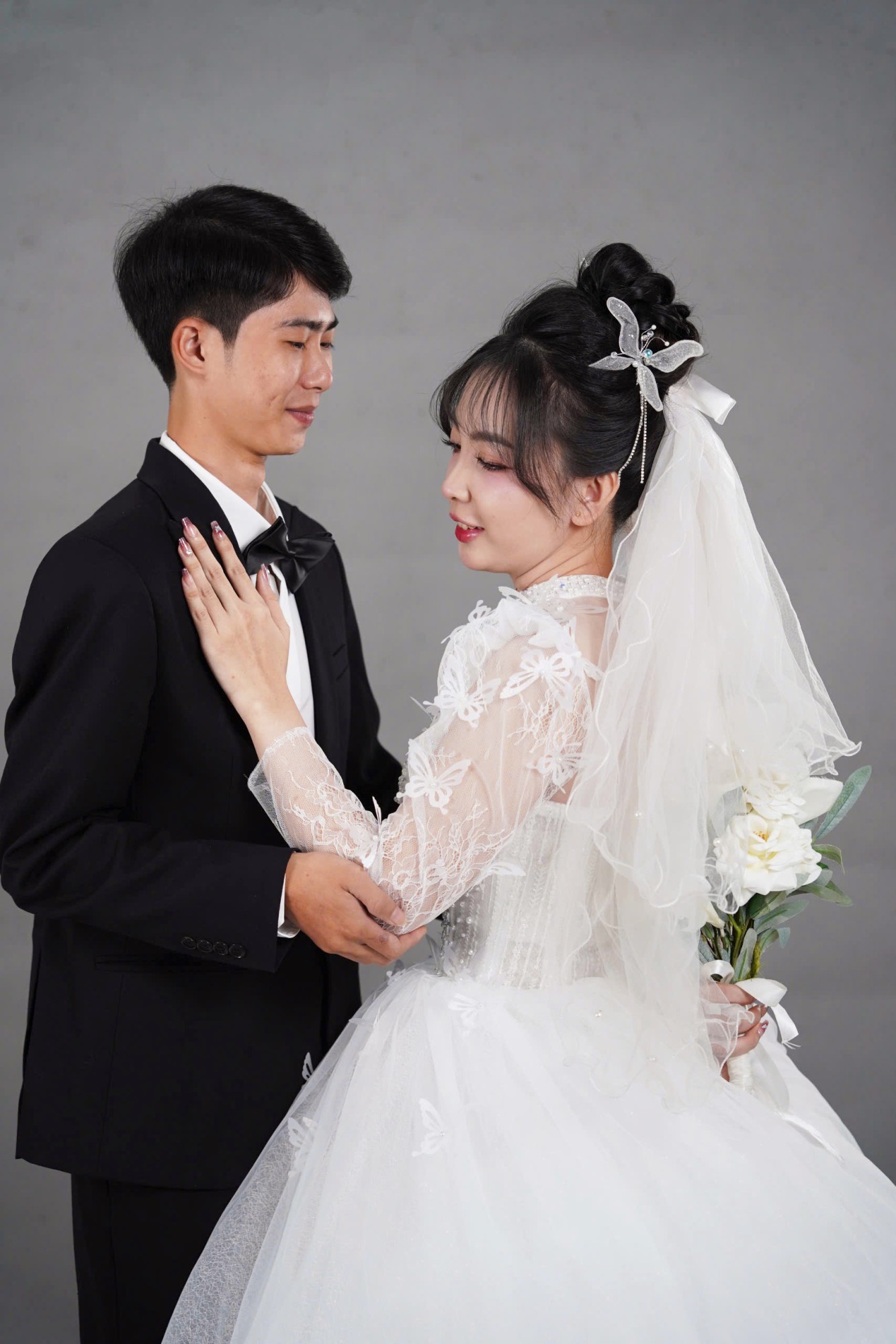 Thiệp cưới online - Đám cưới Hương và Thư