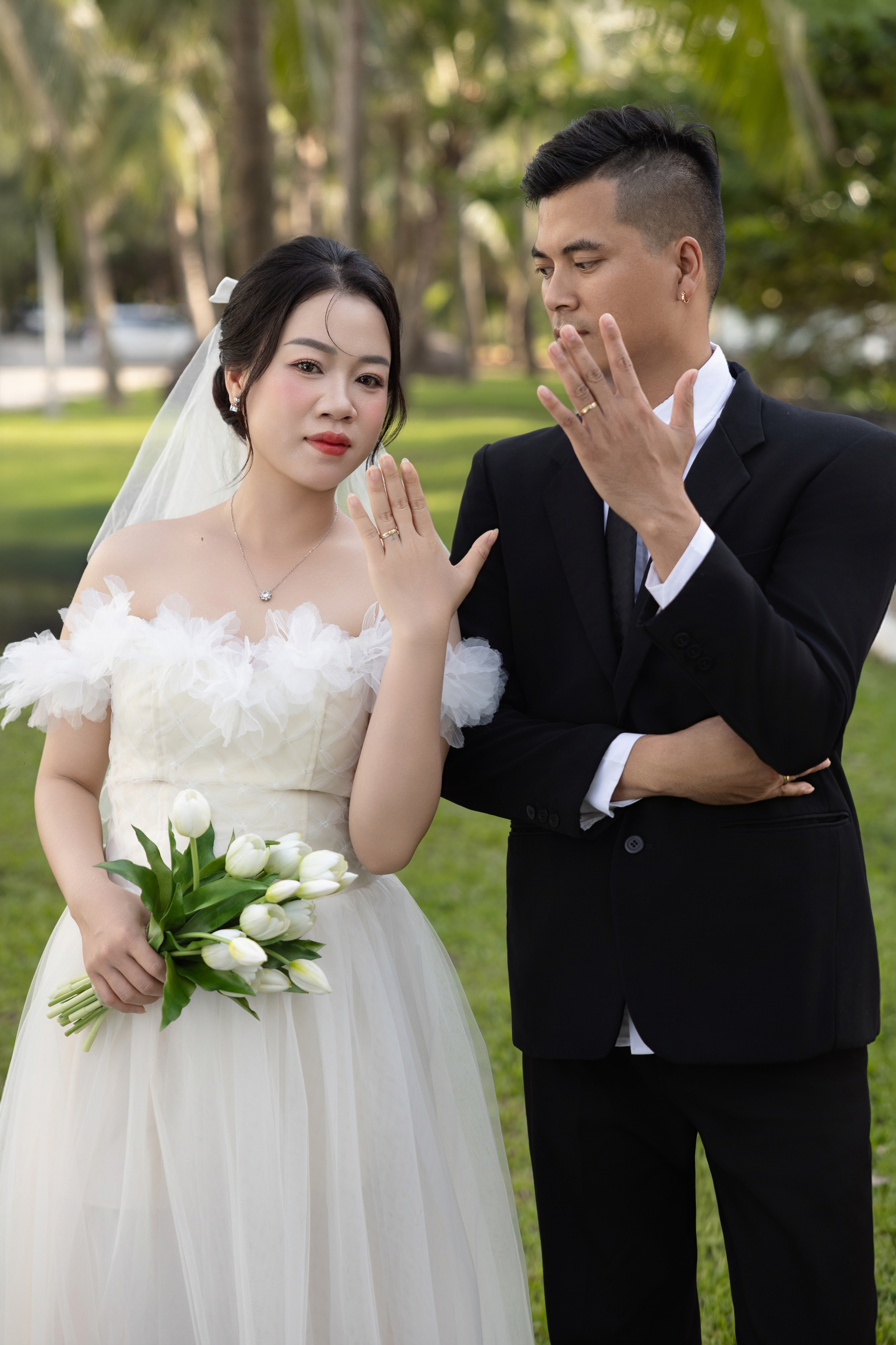 Thiệp cưới online - Nhà Nâu & Tuyền có Hỷ