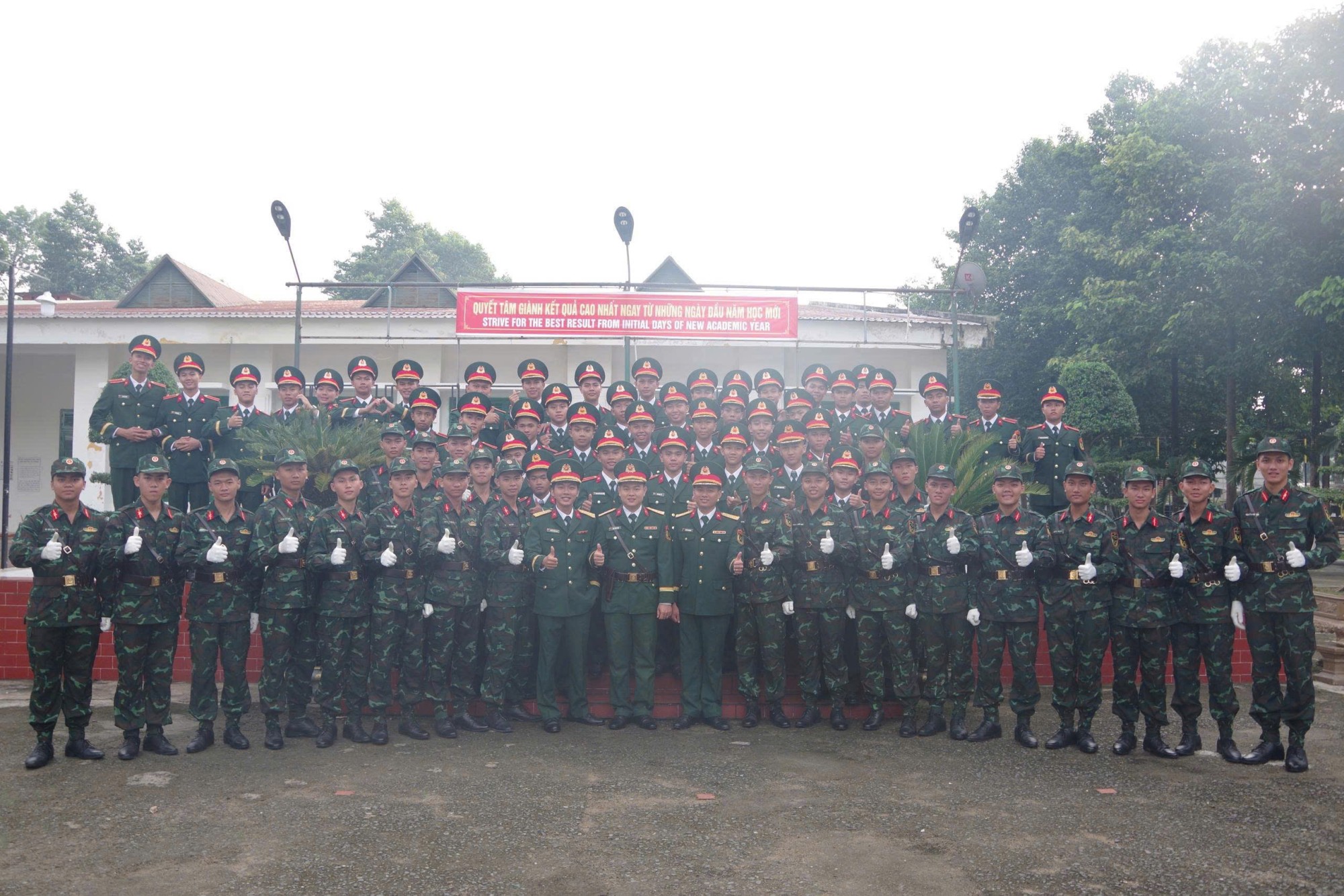 Thiệp cưới online - BÁO TƯỜNG TIÊU ĐOÀN 2