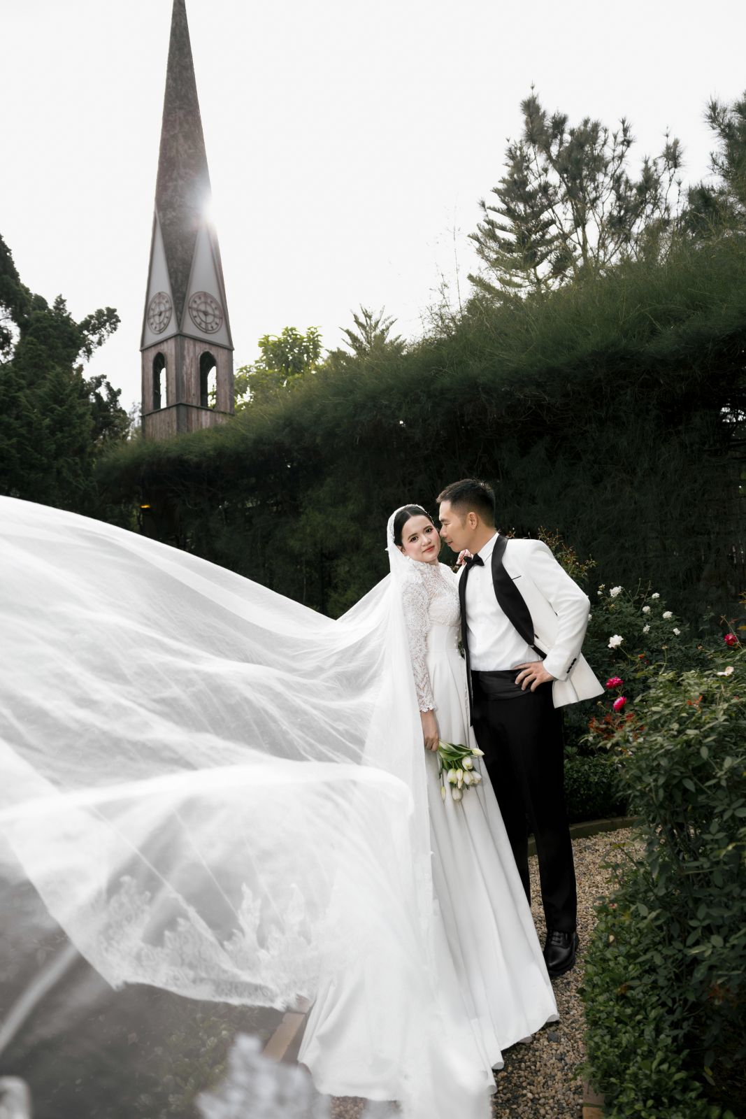 Thiệp cưới online - HAPPY WEDDING: KIM HÒA & HAI FENG